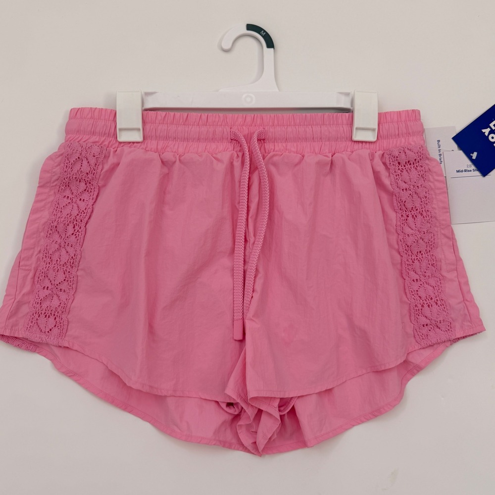 JoyLab Pink Frosting Lace Trim Mid-Rise Athletic Shorts with Built-In Briefs M